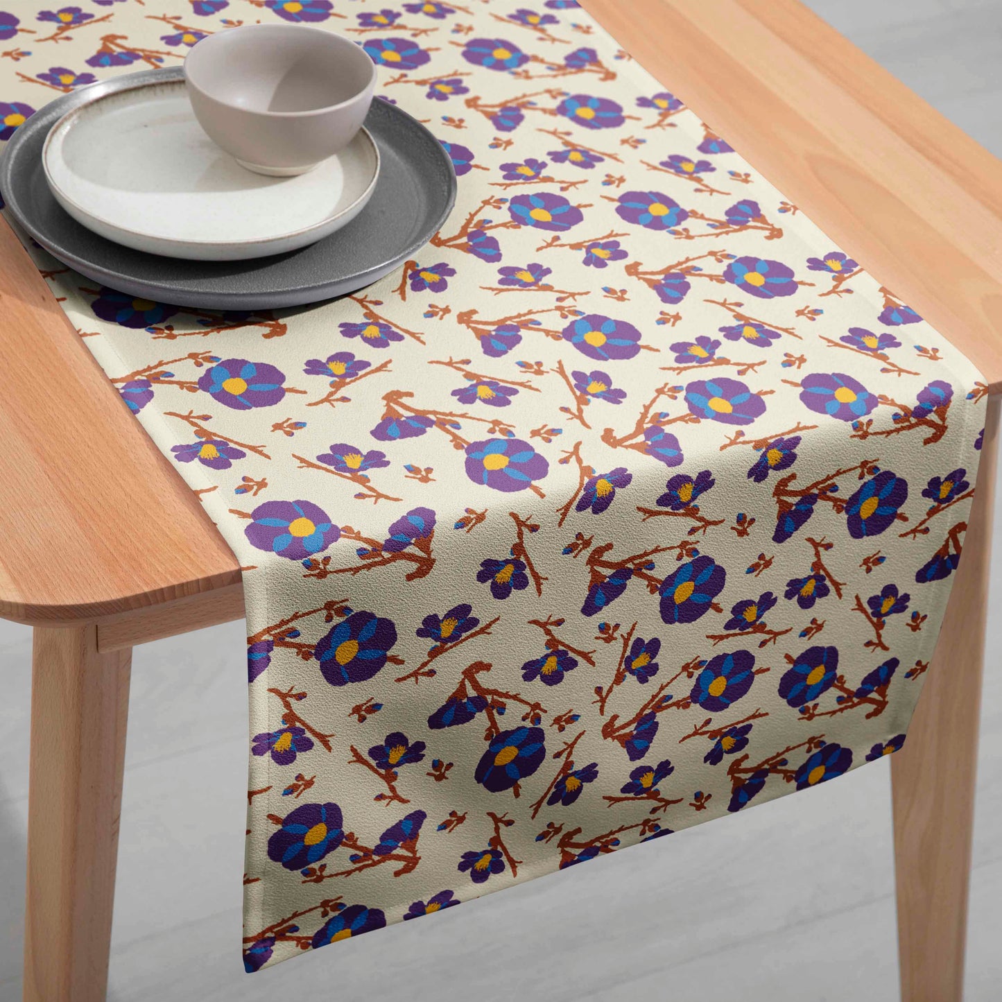 Table Runner - FR002
