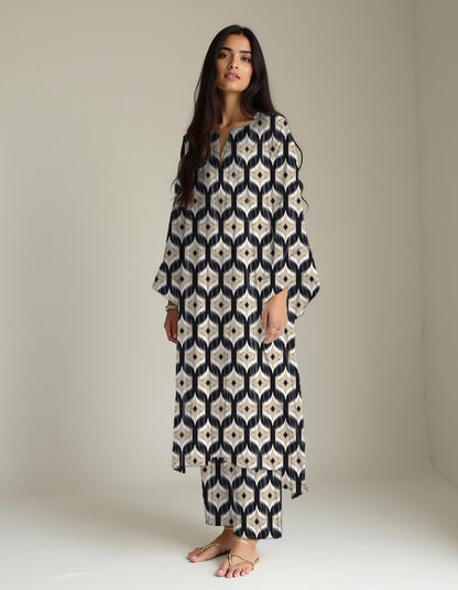 Digital Printed Arabic Lawn - QC21