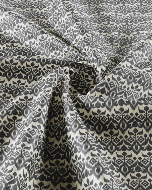 Digital Printed Arabic Lawn - QC18