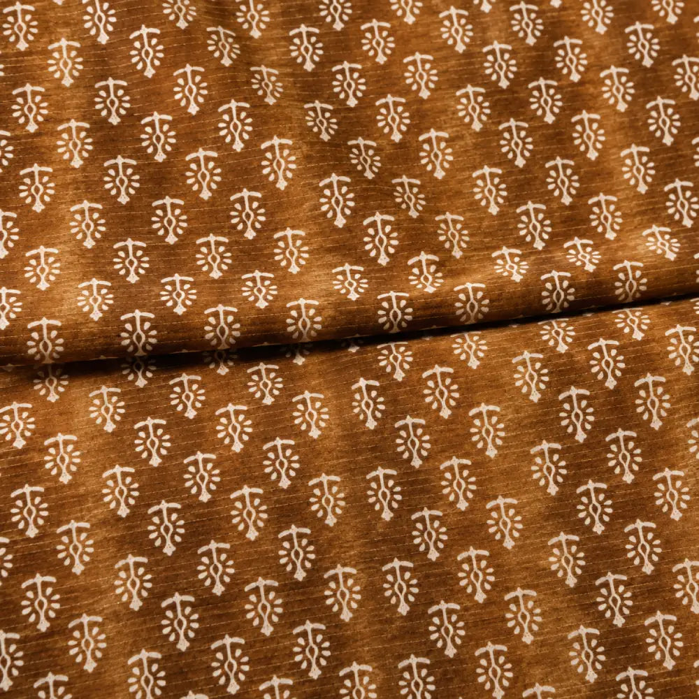 Caramel Folk Sprig