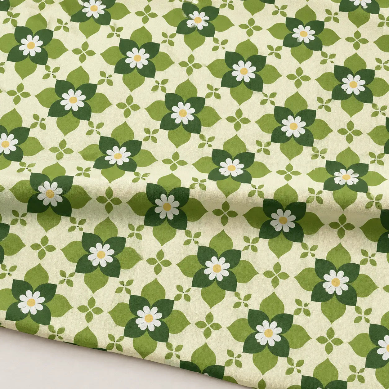 Meadow Daisy Trellis