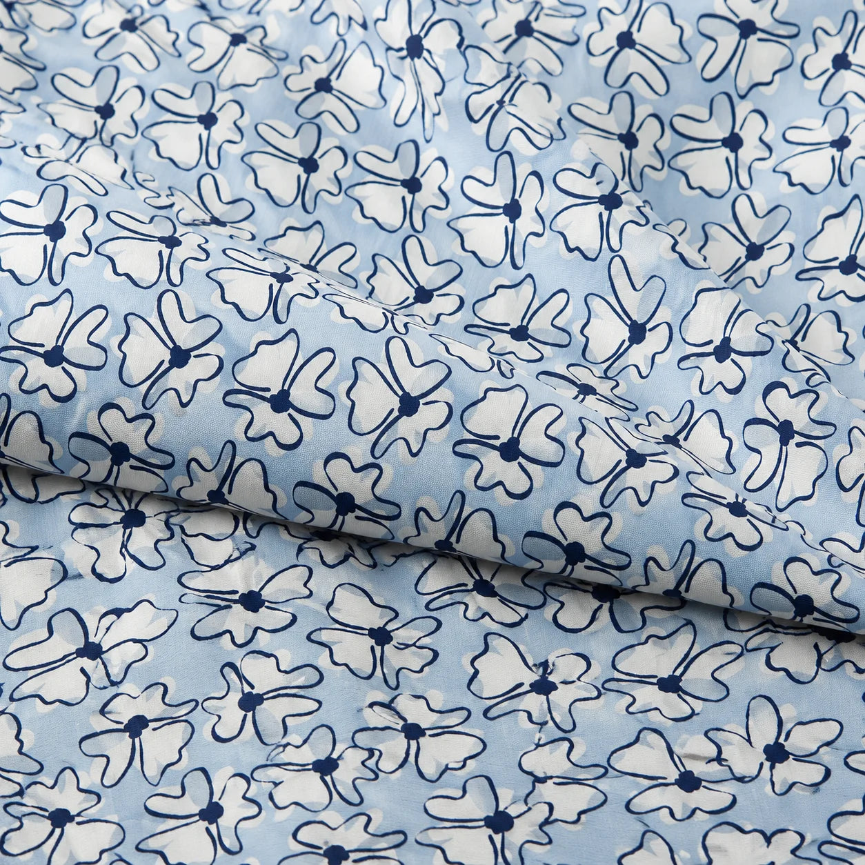 Powder Blue Sketch Daisy